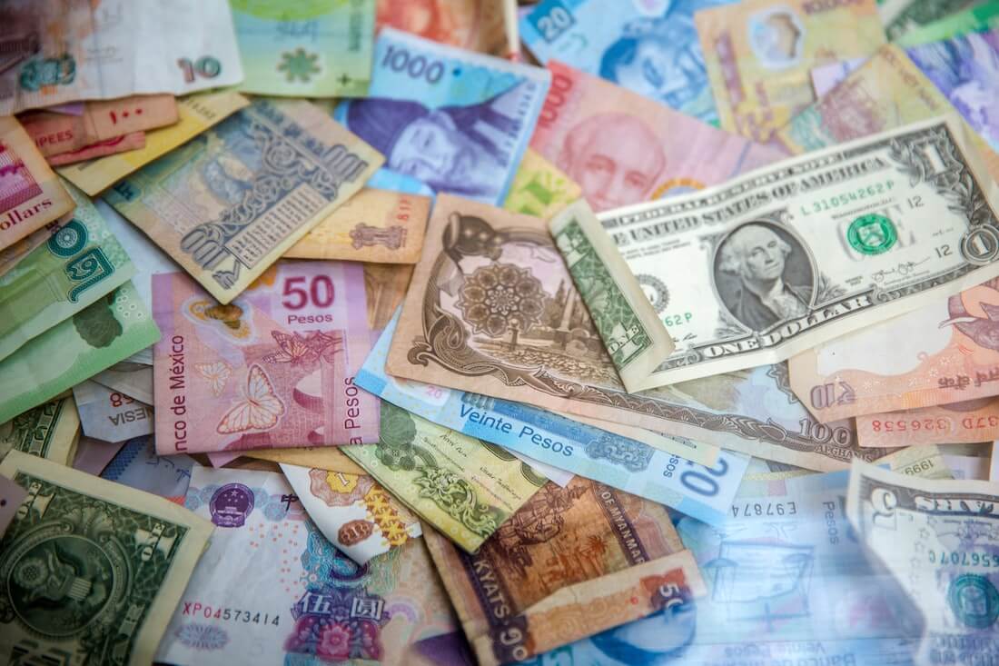 International scholarships for Canadian students